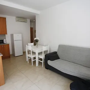 residencial-claudia.catalonia-hotels.com/